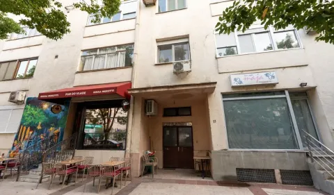 Rent, two bedroom apartment, 70m², Podgorica, Crna Gora - image 14