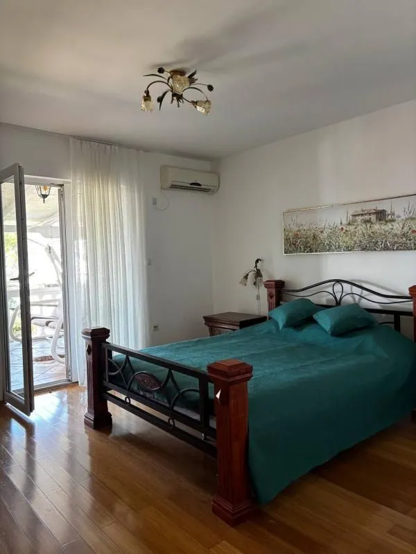 Sale, house, 300m², Ratac, Bar
