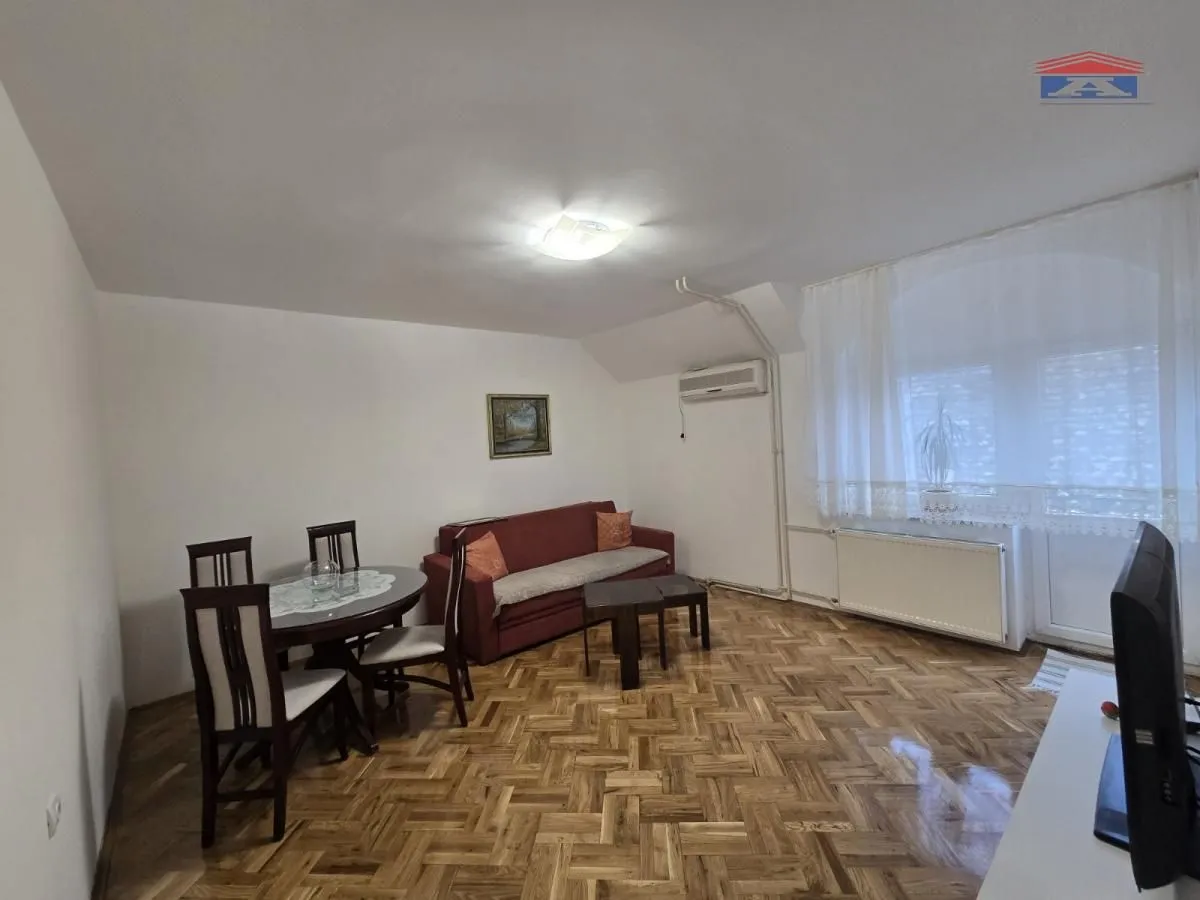 Izdavanje, dvosoban stan, 49m², Podbara, Novi Sad Sve Podlokacije