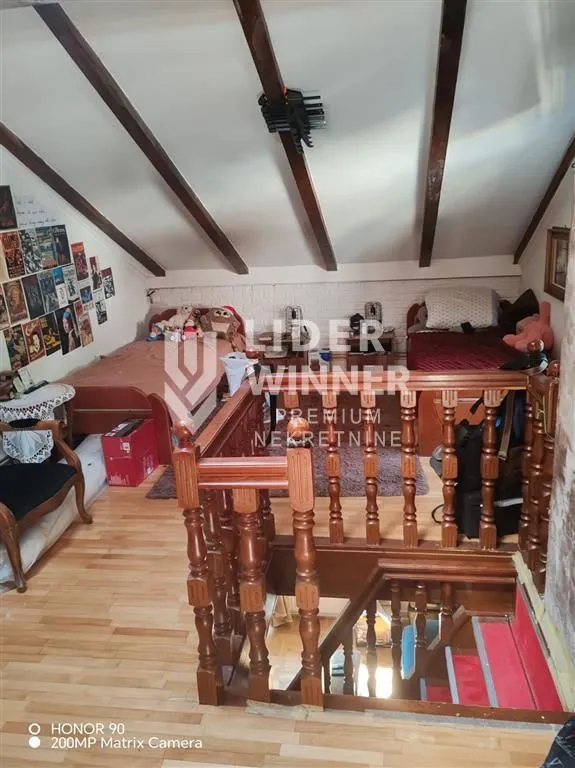 Sale, three bedroom apartment, 85m², Labudovo Brdo, Beograd