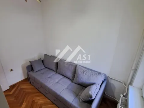 Izdavanje, jednosoban stan, 39m², Rotkvarija, Novi Sad Sve Podlokacije - image 3