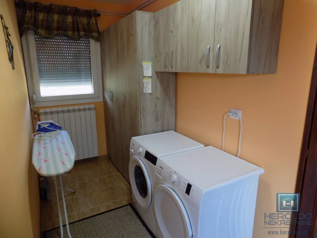 Sale, house, 96m², Karadjordjevo brdo, Paraćin