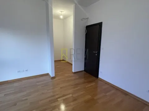 Prodaja, trosoban stan, 106m², Zagorič, Podgorica - image 11