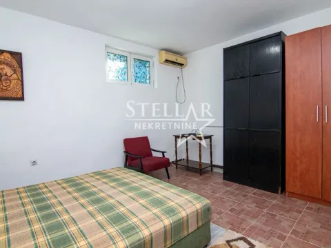 Izdavanje, trosoban stan, 85m², Gornja Gorica, Podgorica - image 10