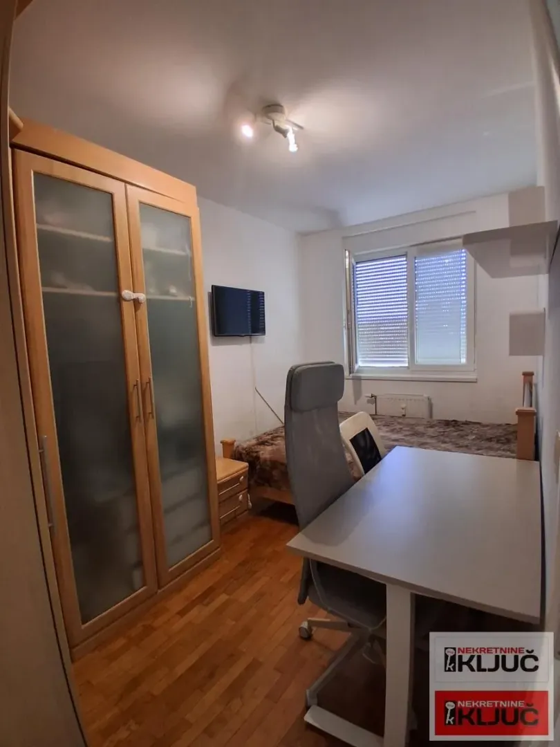 Prodaja, trosoban stan, 79m², Grbavica, Novi Sad Sve Podlokacije