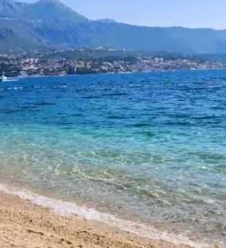 Prodaja, jednosoban stan, 58m², Herceg Novi, Crna Gora