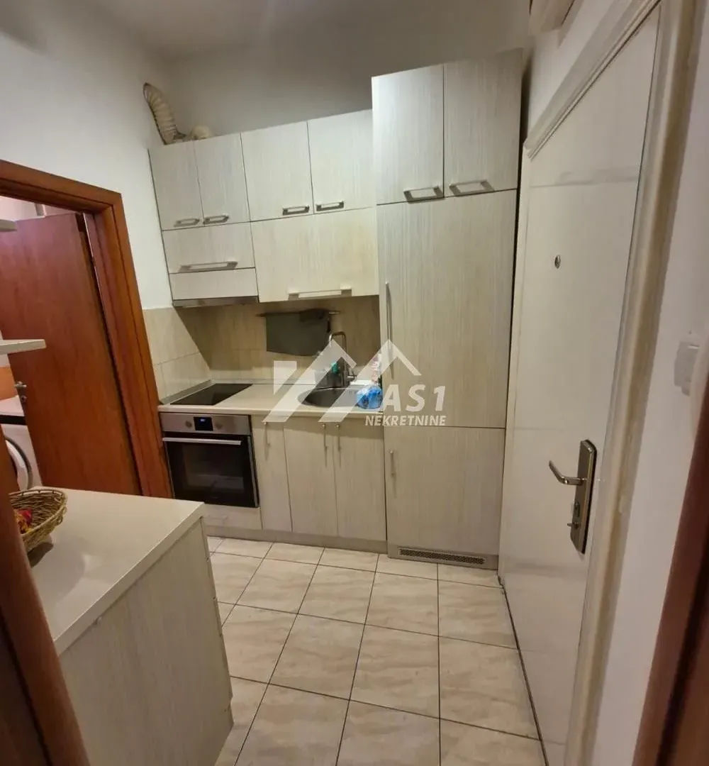 Rent, one bedroom apartment, 28m², Grbavica, Novi Sad Sve Podlokacije