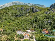 Izdavanje, kuća, 350m², Trebešin, Herceg Novi - image 2