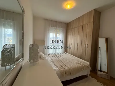 Rent, one bedroom apartment, 51m², City Kvart, Podgorica - image 12