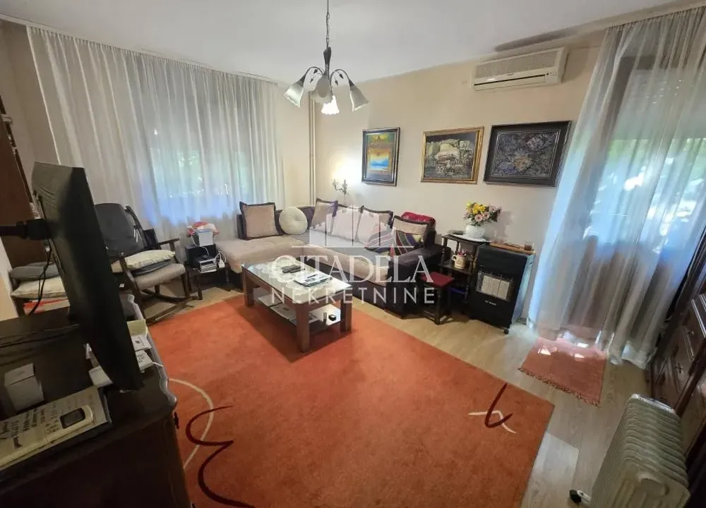 Sale, three bedroom apartment, 64m², Labudovo Brdo, Beograd