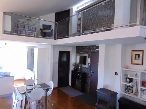 Izdavanje, dvosoban stan, 82m², Centar, Podgorica - image 2