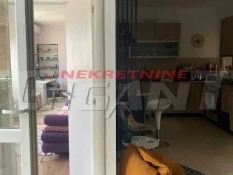 Sale, four bedroom apartment, 110m², Savski Venac, Beograd - image 11