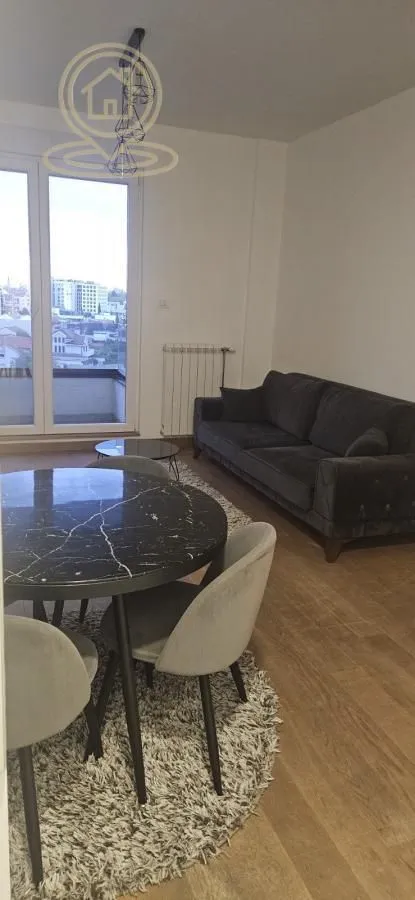 Izdavanje, dvosoban stan, 42m², Bulevar Evrope, Novi Sad Sve Podlokacije