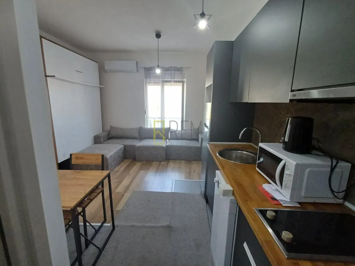 Prodaja, garsonjera, 26m², Zabjelo, Podgorica