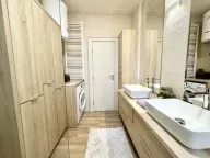 Izdavanje, kuća, 140m², Donja Gorica, Podgorica - image 12