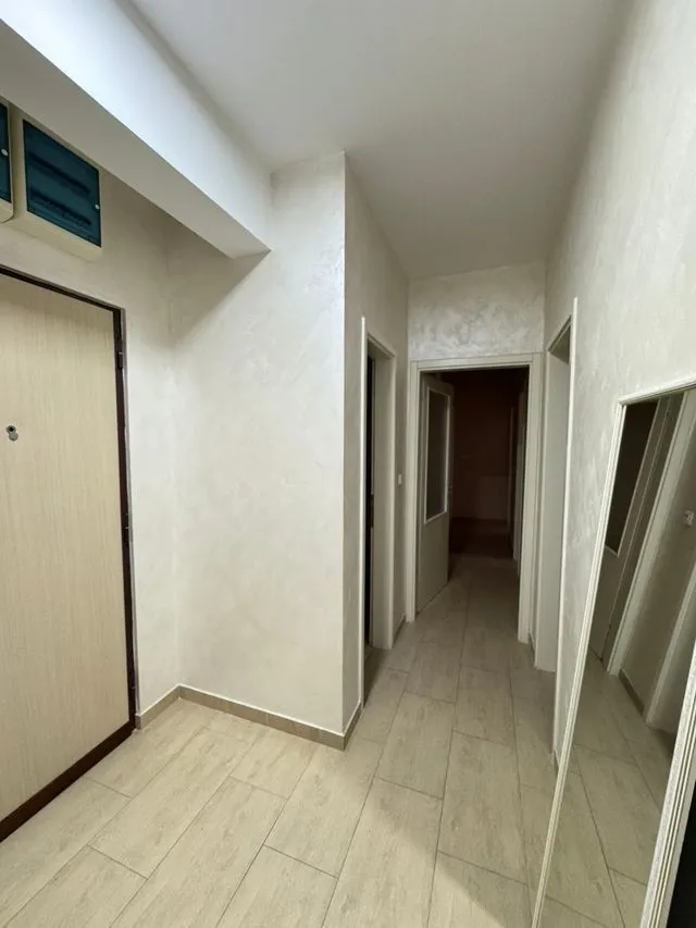 Izdavanje, trosoban stan, 95m², Preko Morače, Podgorica