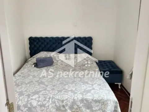 Rent, two bedroom apartment, 56m², Vračar Sve Podlokacije, Beograd - image 14