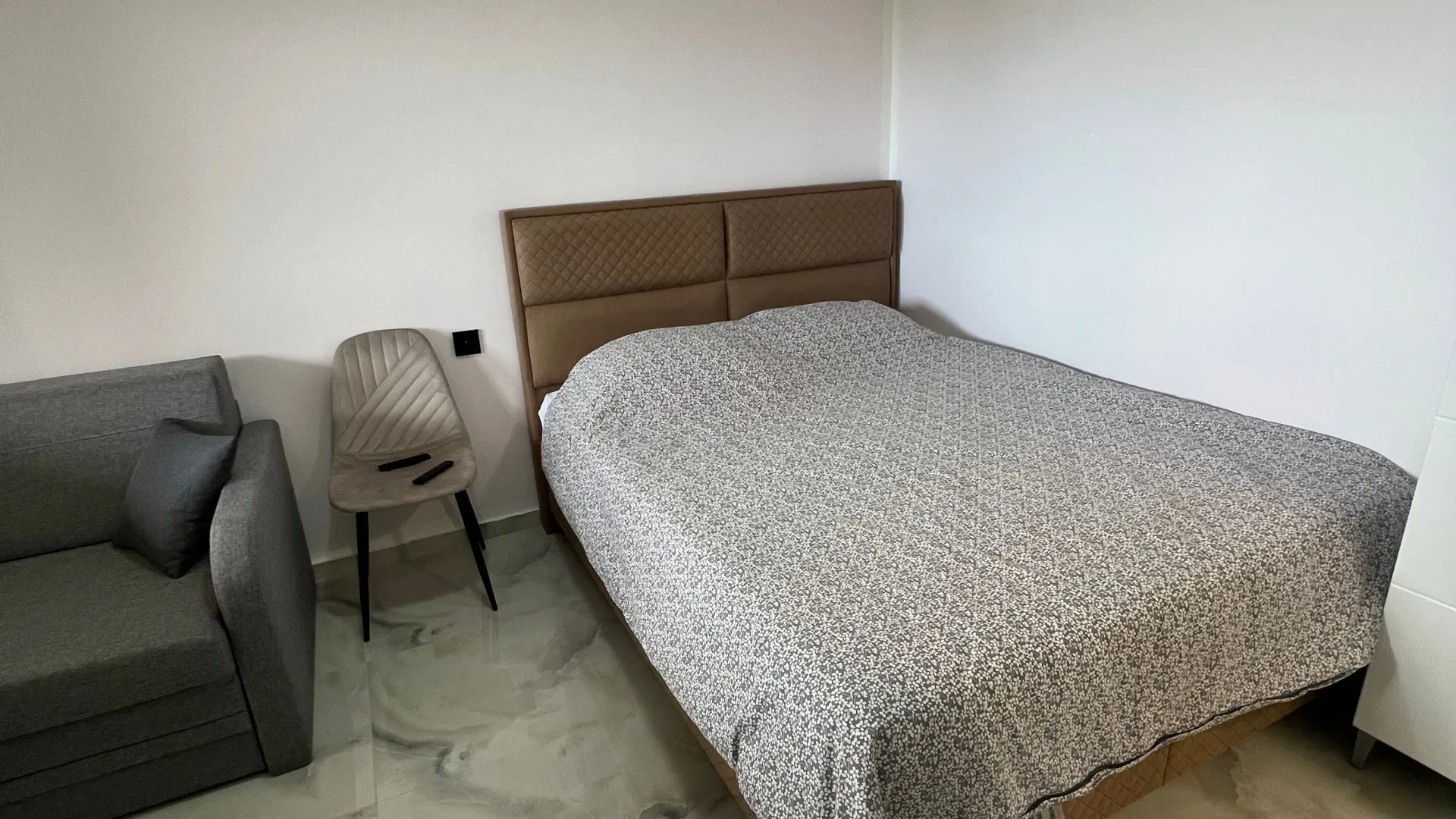 Izdavanje, jednosoban stan, 30m², Stari Bar, Bar