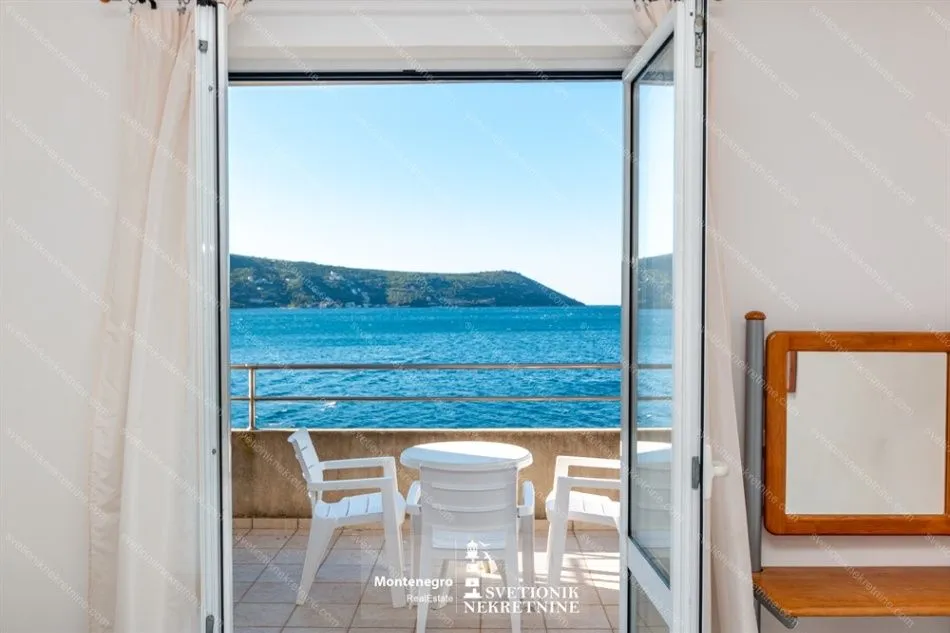 Sale, house, 201m², Savina, Herceg Novi