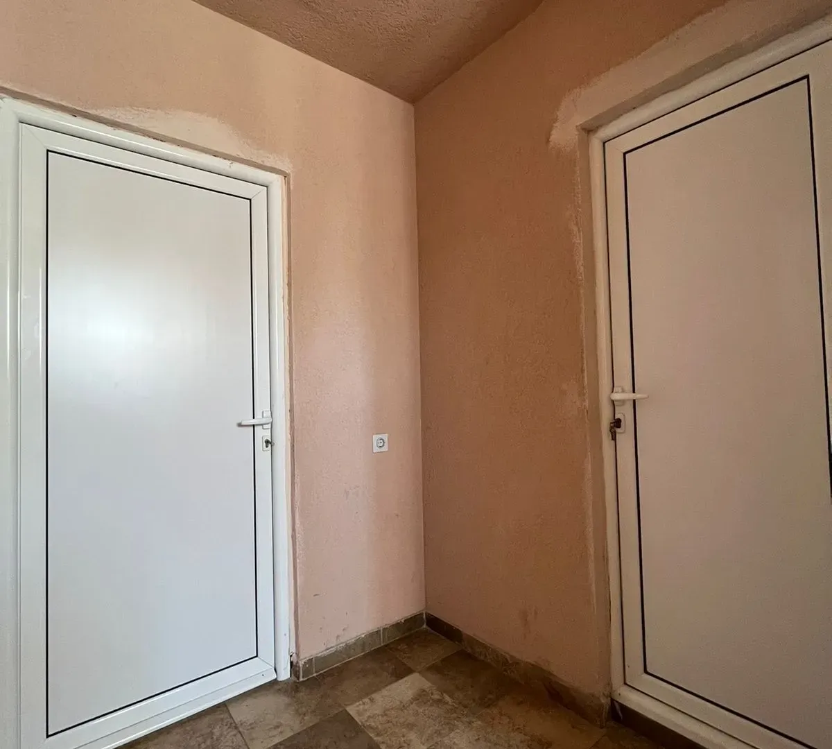 Prodaja, kuća, 210m², Sutomore, Bar