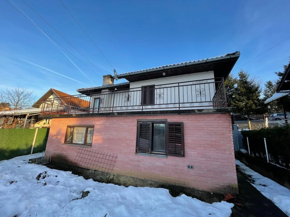 Prodaja, kuća, 151m², Sremska Kamenica, Petrovaradin