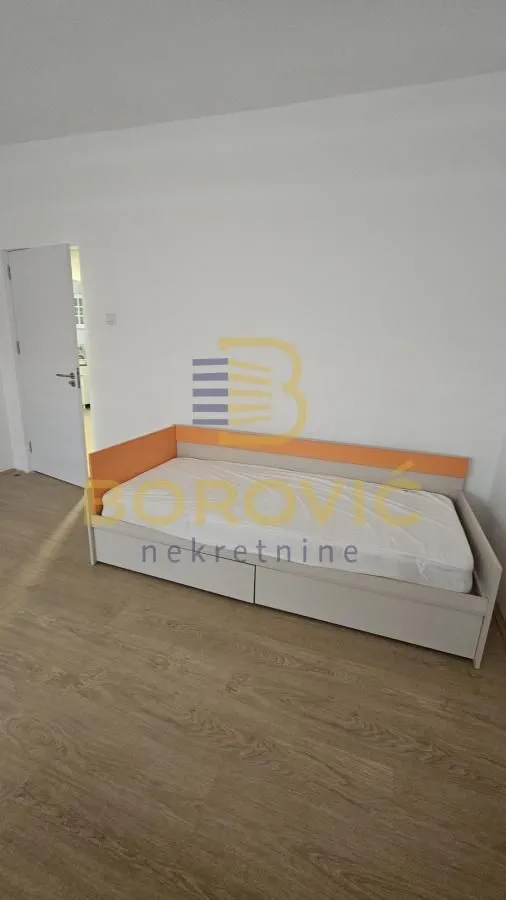 Rent, four bedroom apartment, 100m², Trošarina, Voždovac Sve Podlokacije