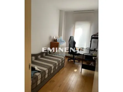 Rent, two bedroom apartment, 35m², Južni Bulevar, Vračar Sve Podlokacije - image 4