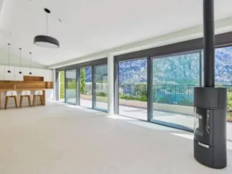 Prodaja, kuća, 479m², Kotor, Crna Gora - image 2