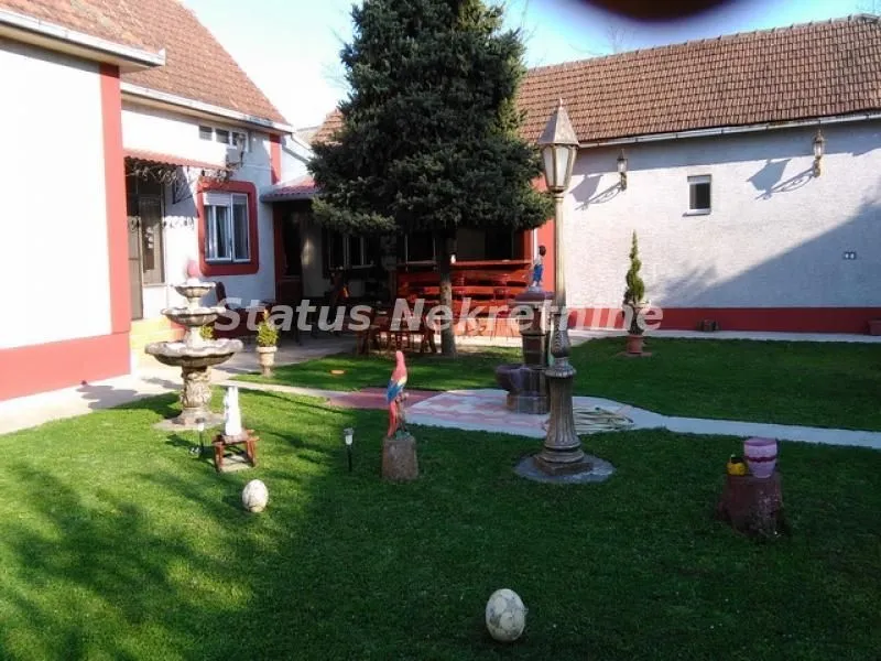 Prodaja, kuća, 210m², Bela Palanka, Srbija