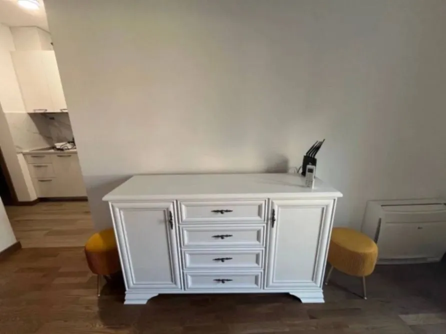 Izdavanje, garsonjera, 38m², Centar, Budva