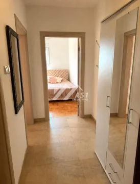Izdavanje, jednosoban stan, 36m², Bulevar Evrope, Novi Sad Sve Podlokacije - image 4