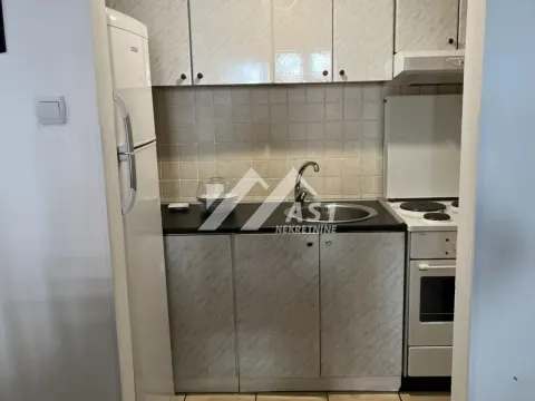 Izdavanje, jednosoban stan, 40m², Sajam, Novi Sad Sve Podlokacije - image 3