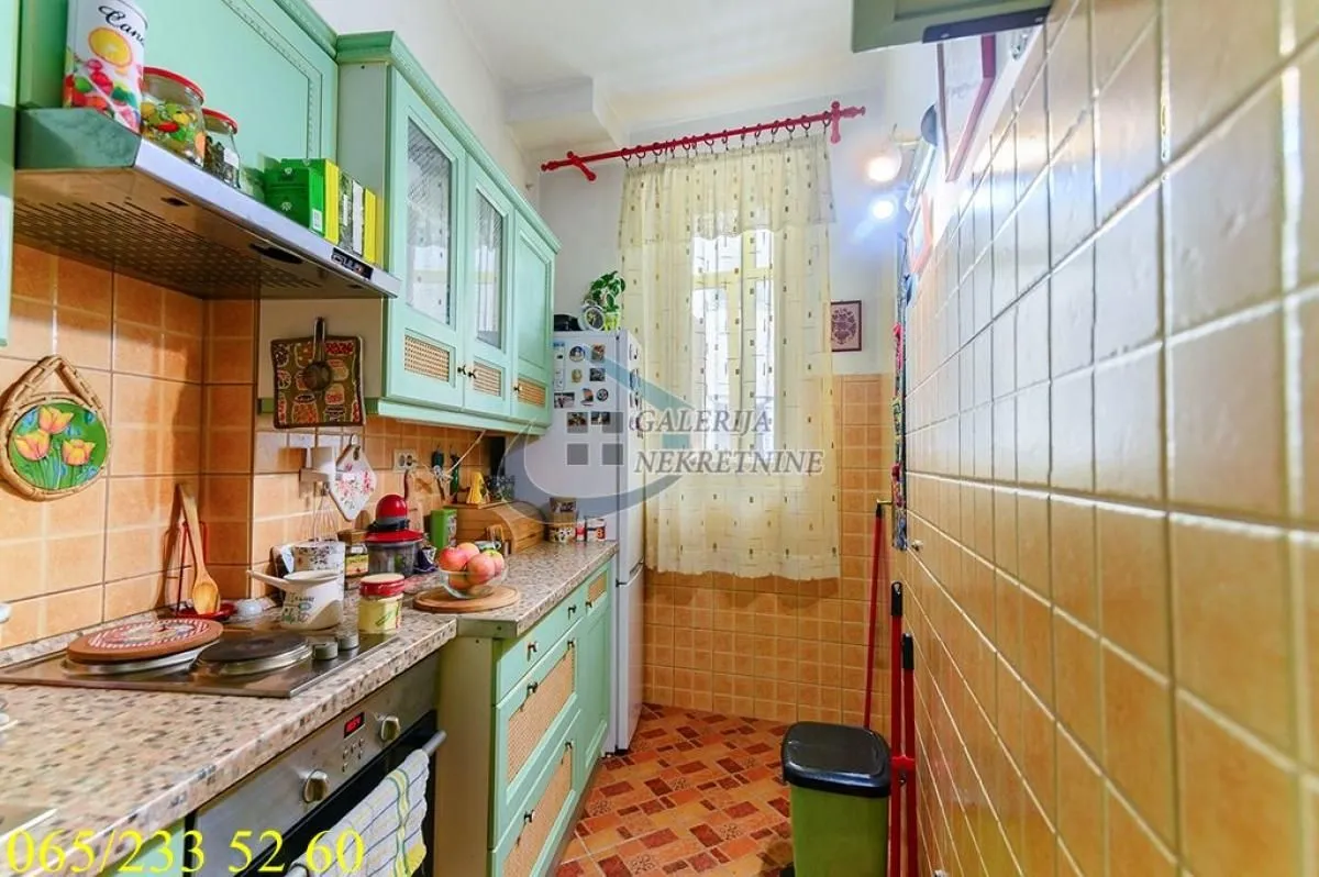 Prodaja, trosoban stan, 85m², Slavija, Vračar Sve Podlokacije