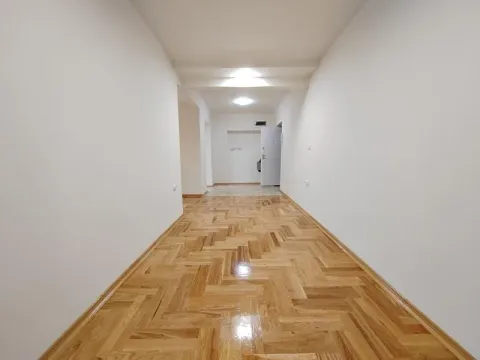 Sale, one bedroom apartment, 37m², Centar, Novi Sad - image 10