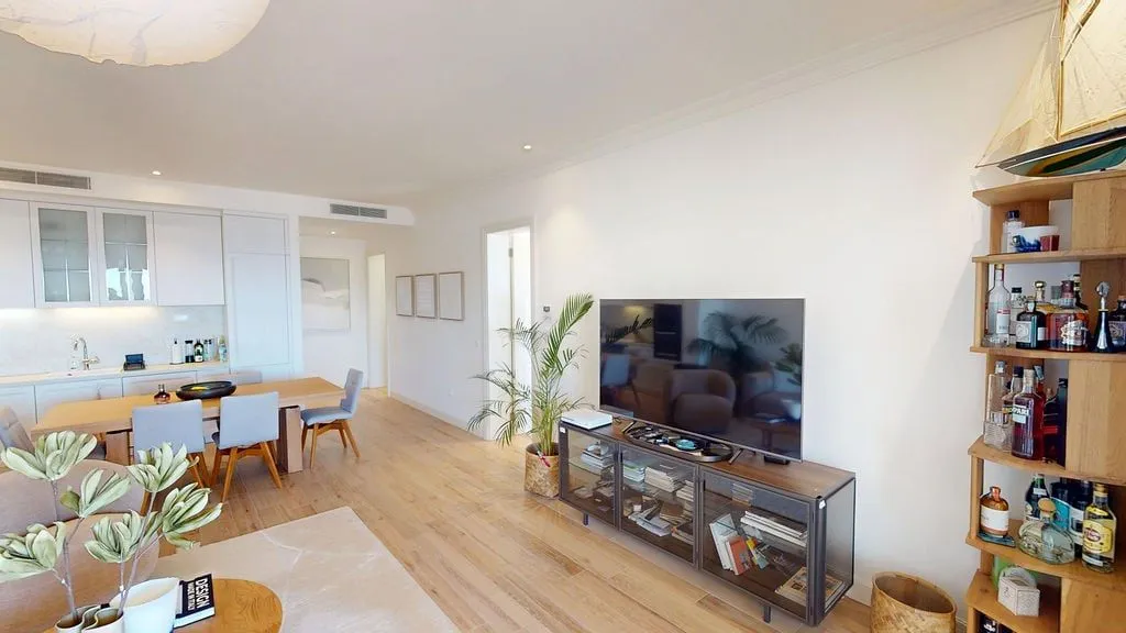Prodaja, trosoban stan, 105m², Tivat, Crna Gora