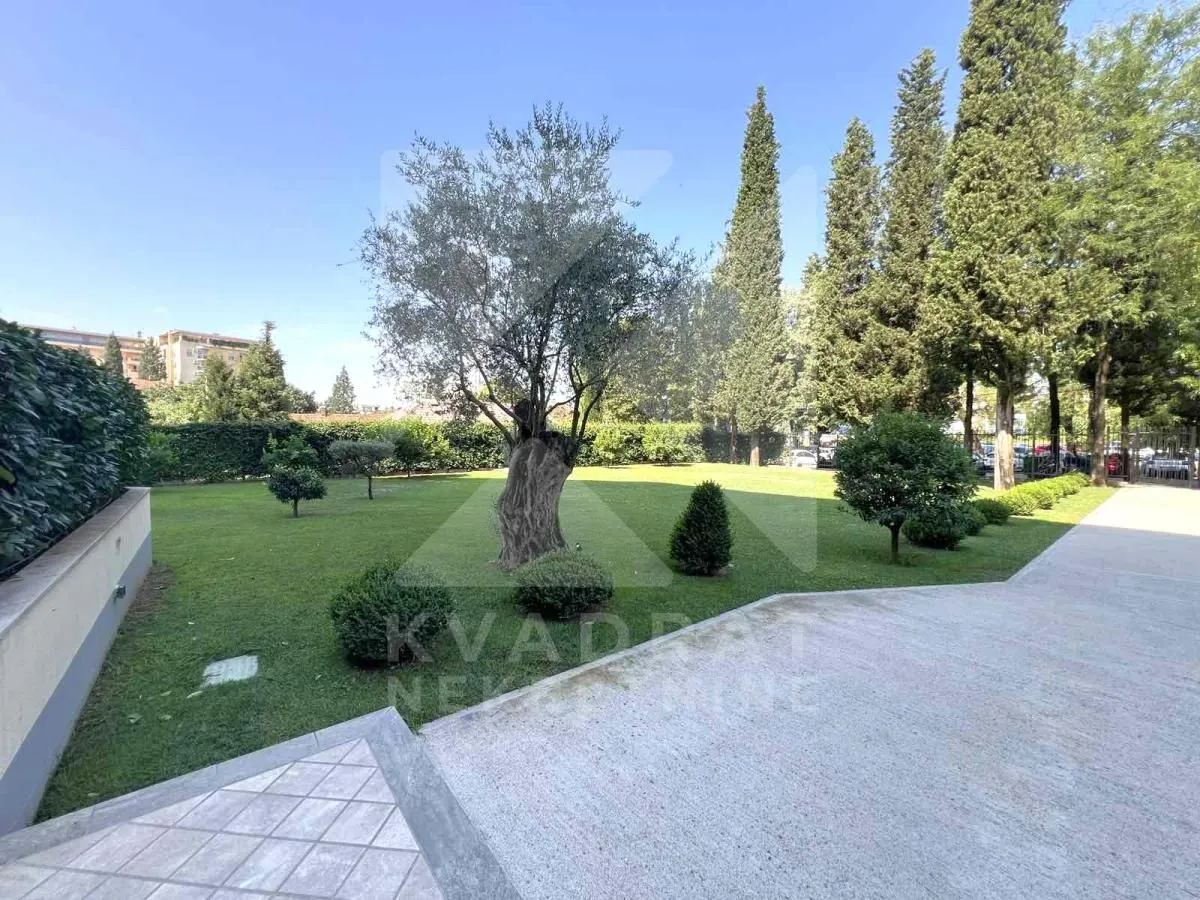Rent, one bedroom apartment, 53m², Centar, Podgorica