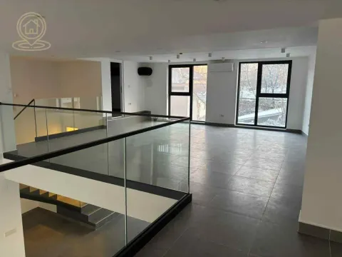 Izdavanje, poslovni prostor, 115m², Bul Kralja Aleksandra, Zvezdara Sve Podlokacije - image 2