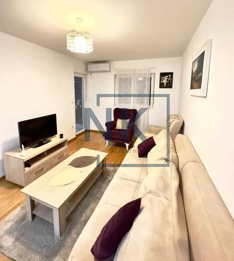 Rent, one bedroom apartment, 45m², City Kej, Podgorica