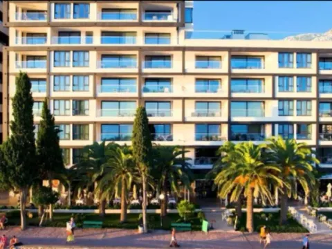 Prodaja, trosoban stan, 136m², Rafailovići, Budva