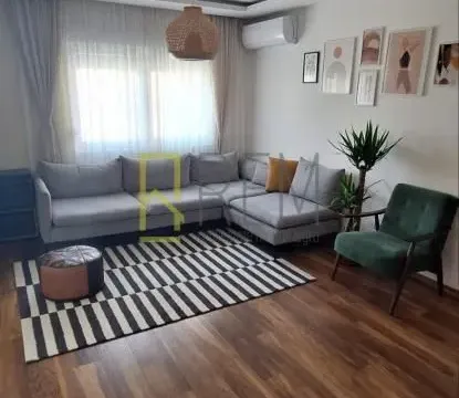 Izdavanje, trosoban stan, 89m², Podgorica, Crna Gora - image 8