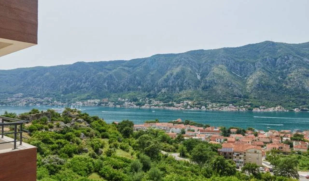 Prodaja, jednosoban stan, 50m², Sveta Vrača, Kotor