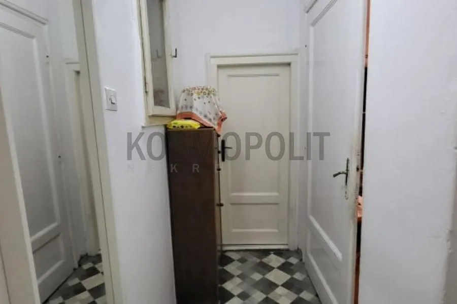 Sale, apartment, 93m², Savski Venac, Beograd