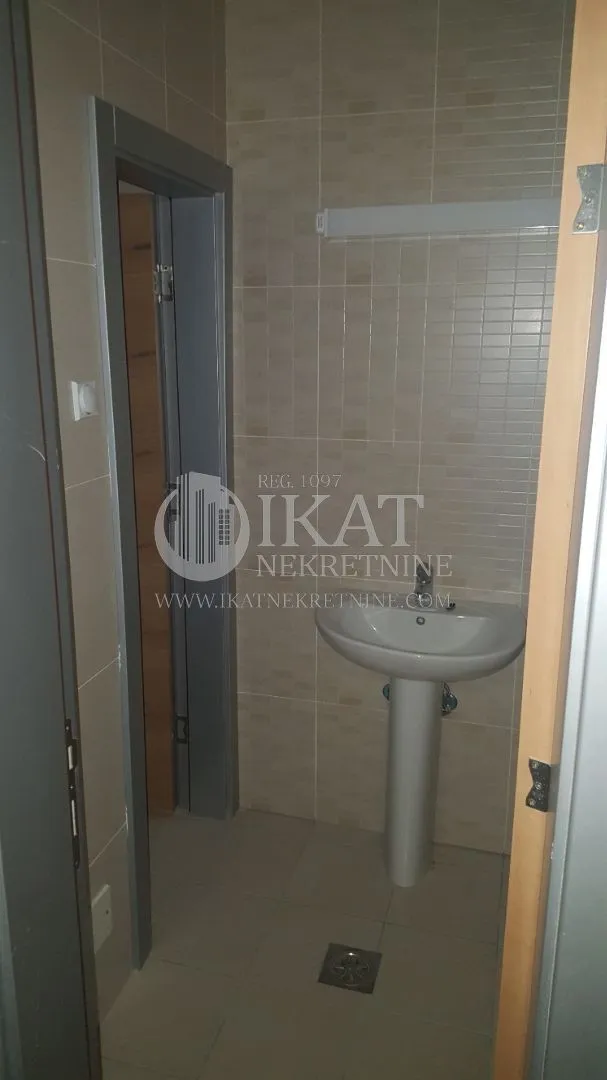 Rent, office space, 100m², Zemun Nova Galenika, Zemun Sve Podlokacije