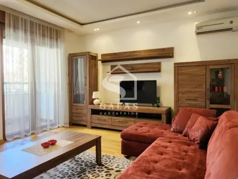 Rent, two bedroom apartment, 43m², Crveni Krst, Beograd - image 3