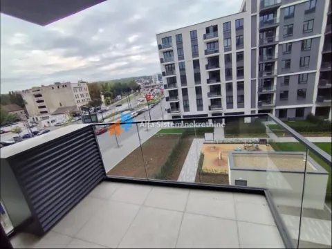 Izdavanje, trosoban stan, 73m², Savski Venac, Beograd - image 14