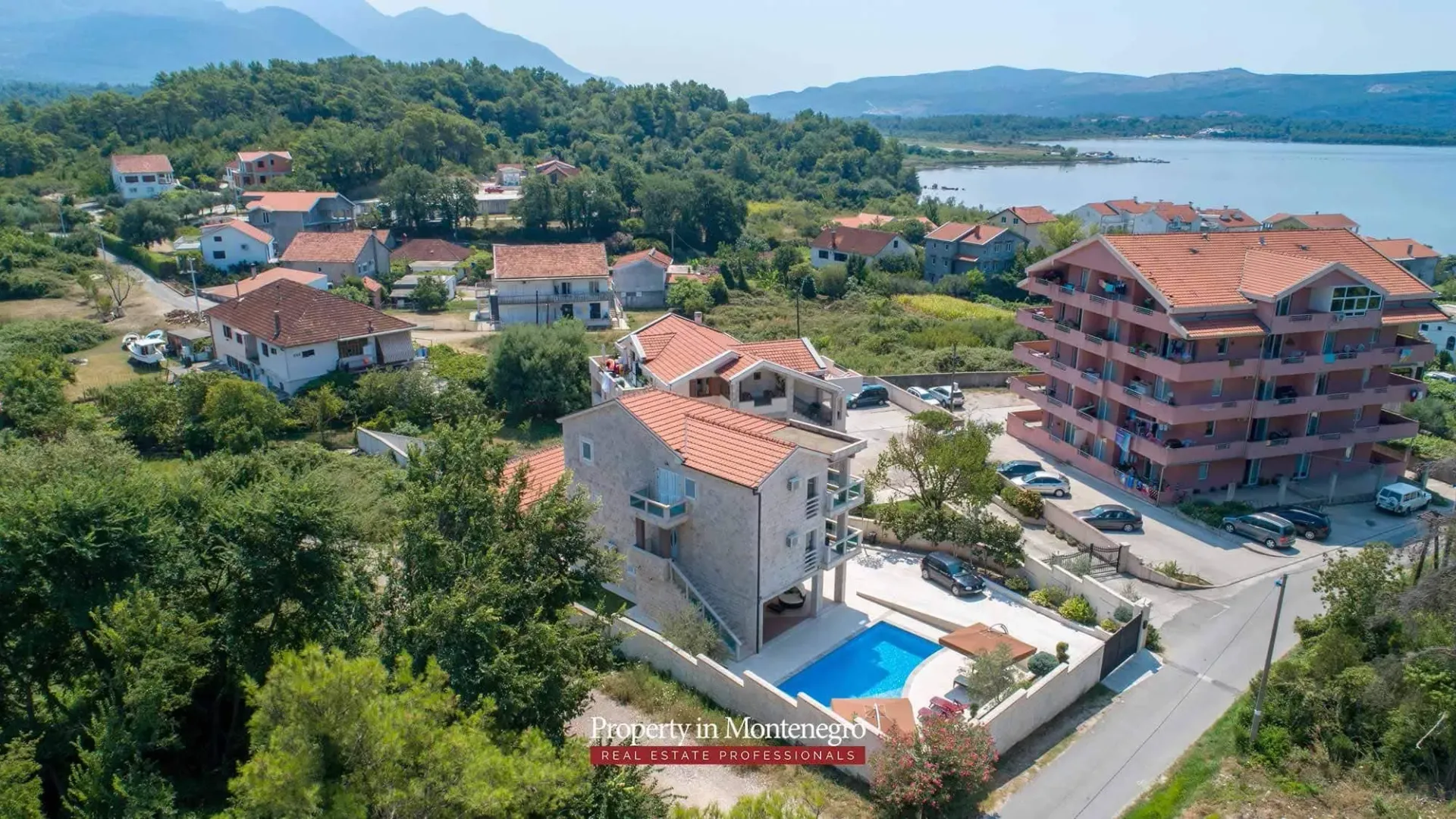 Prodaja, kuća, 267m², Mrčevac, Tivat