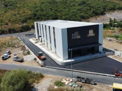 Sale, office space, 2500m², Danilovgrad, Crna Gora - image 2