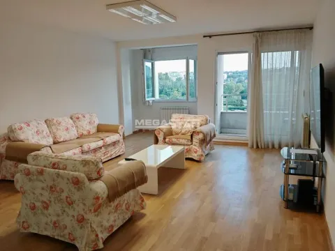 Izdavanje, trosoban stan, 88m², Neimar, Vračar Sve Podlokacije - image 2