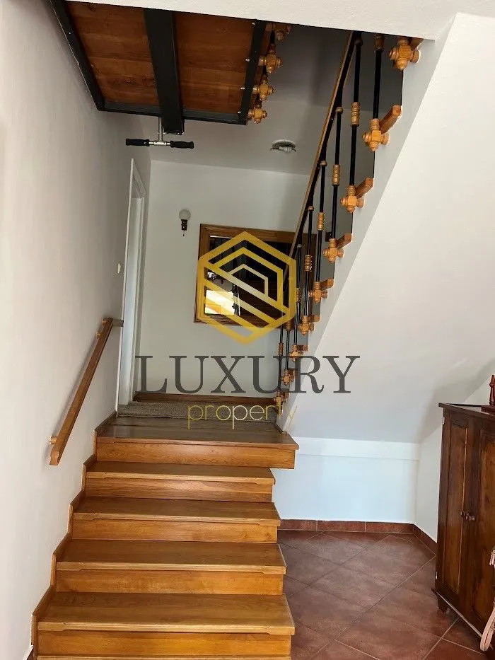 Rent, house, 200m², Dalmatinska ulica, Podgorica