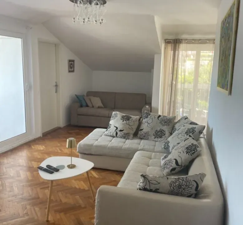 Daily-rent, three bedroom apartment, 85m², Dubovica, Budva